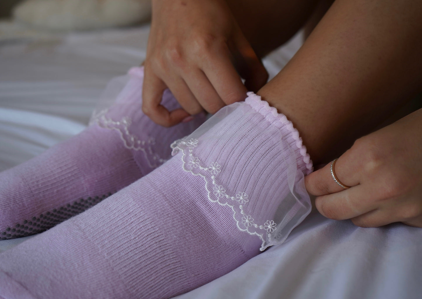 Lace Ruffle Grip Socks